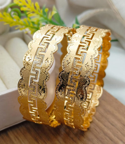 Elanzaa Gold Radiance Bangles